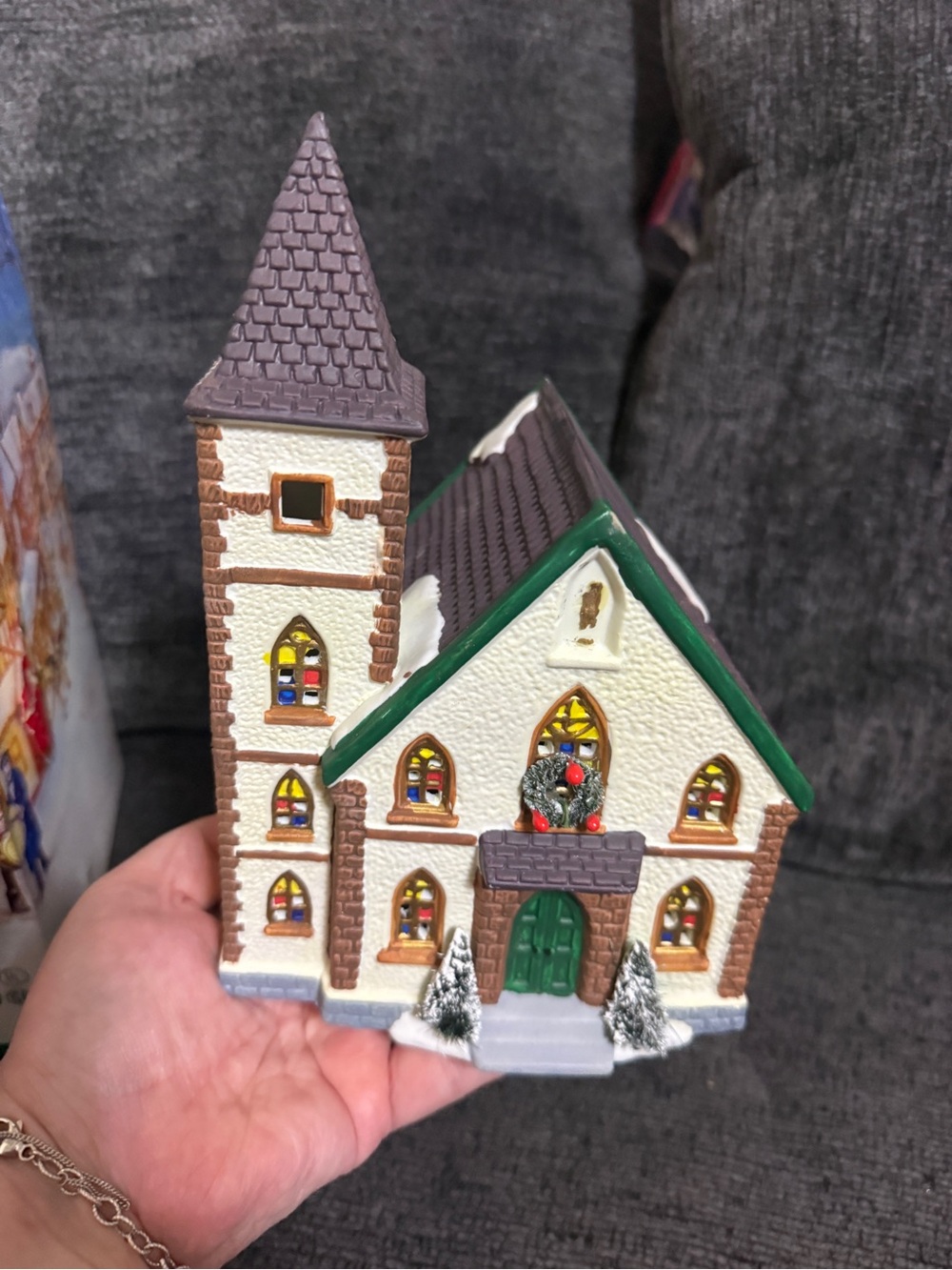 Noma Dickensville 6” CHURCH CHAPEL Christmas Village Tan porcelain building